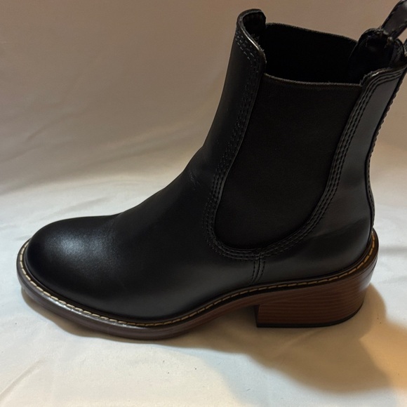 Steve Madden Black Leather Ankle Booties - Picture 6 of 14